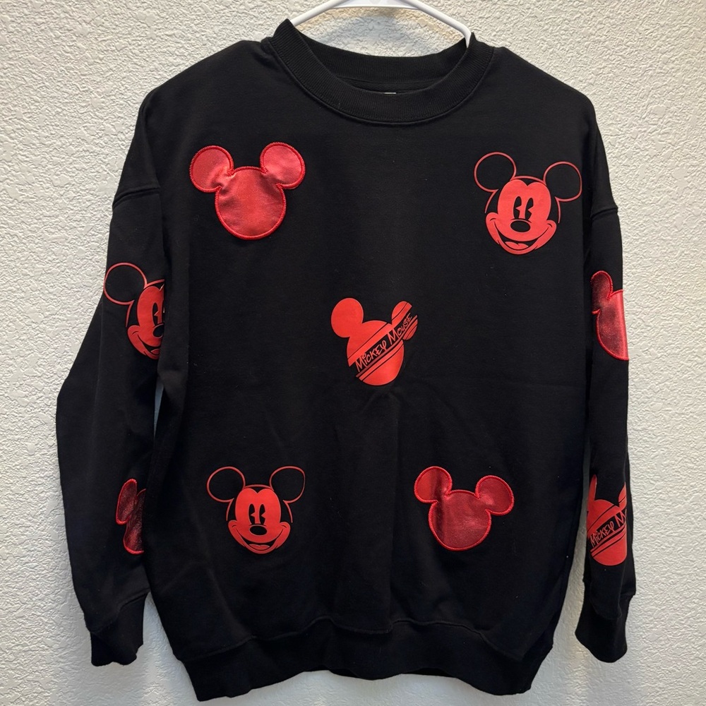 Disney Mickey Mouse sweatshirt